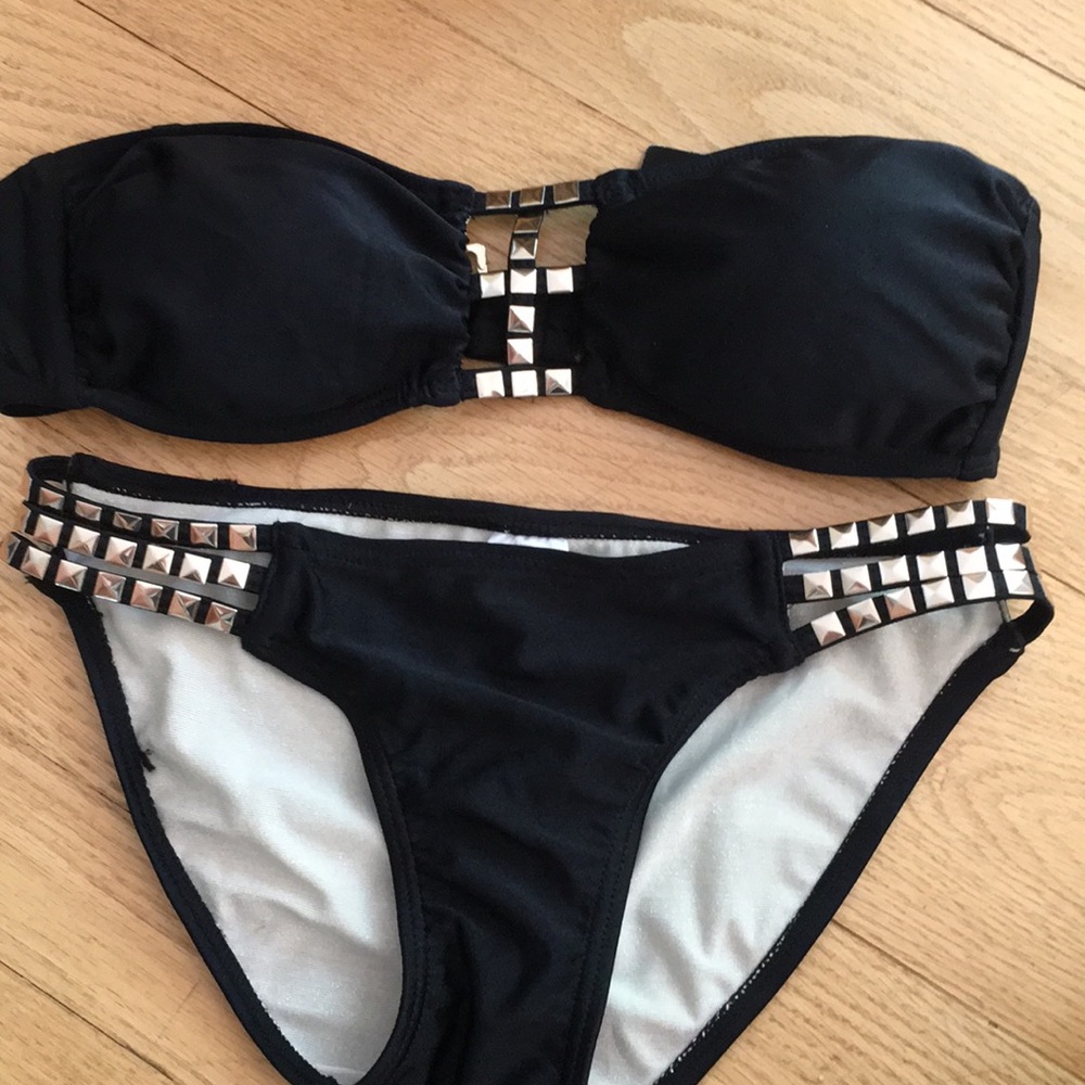 Black bathing suit